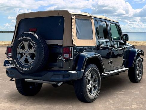 Used 2018 Jeep Wrangler Unlimited Sport AWD/4WD image 4