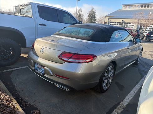 Used 2022 Mercedes-Benz C 300 4MATIC Cabriolet image 4