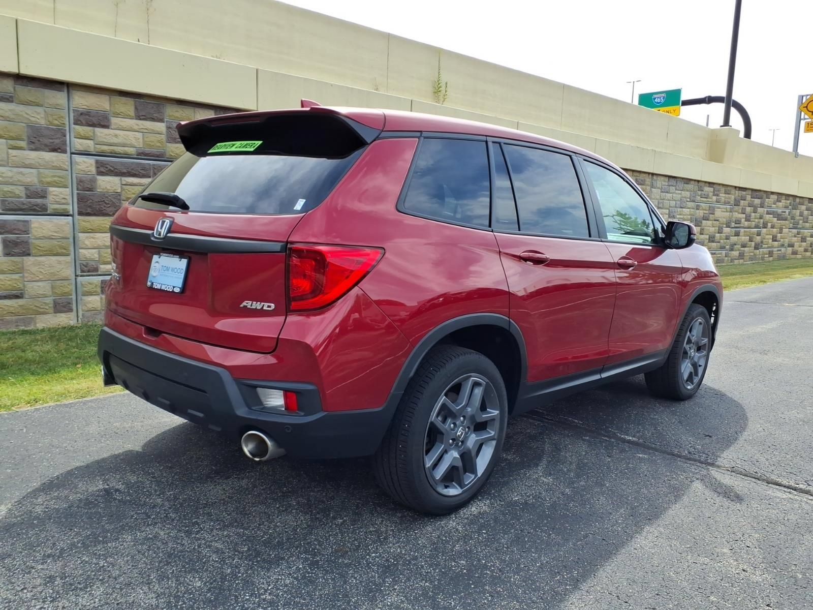 Used 2023 Honda Passport EX-L image 9