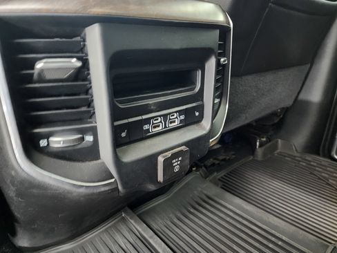 Used 2022 RAM 2500 Laramie image 33