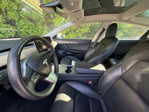 Used 2022 Tesla Model 3 Standard Range RWD image 42