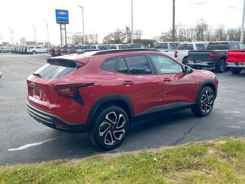 New 2026 Chevrolet Trax RS image 6