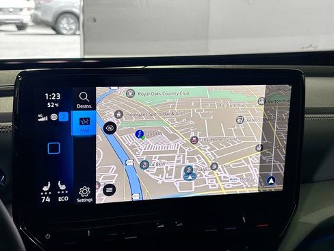 Used 2023 Volkswagen ID.4 Pro S image 16