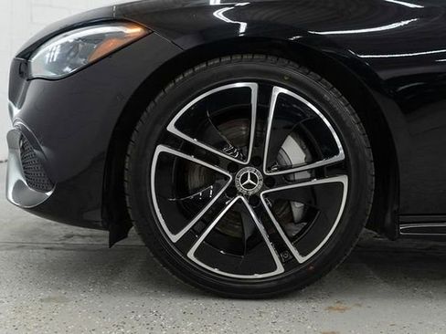 Used 2025 Mercedes-Benz CLE 300 4MATIC Coupe image 33