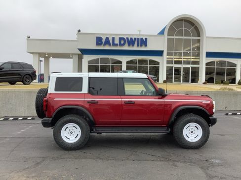 New 2025 Ford Bronco Heritage Edition image 8
