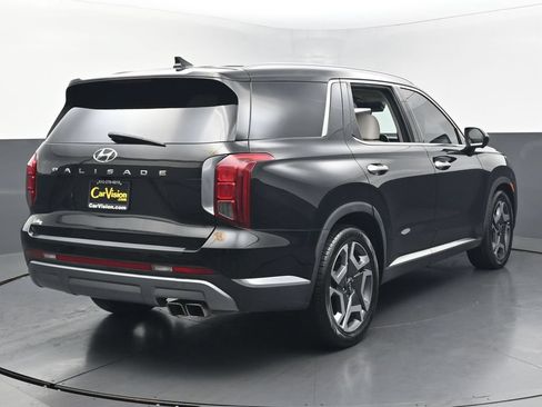 Used 2023 Hyundai Palisade Limited w/ Cargo Package FWD image 5