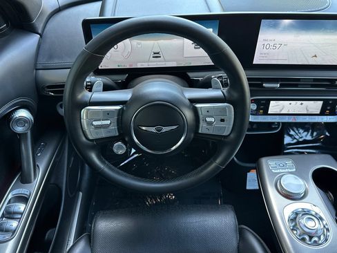 Used 2023 Genesis GV60 Advanced w/ Cargo Package AWD/4WD image 17