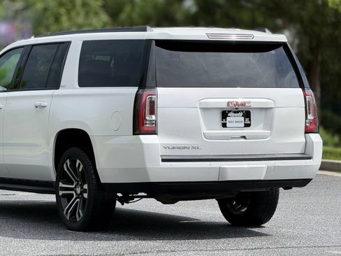Used 2020 GMC Yukon XL SLT w/ Open Road Package AWD/4WD image 49