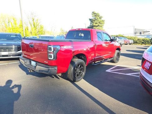Used 2011 Toyota Tundra 4x4 Double Cab w/ TRD Off-Road Pkg image 5