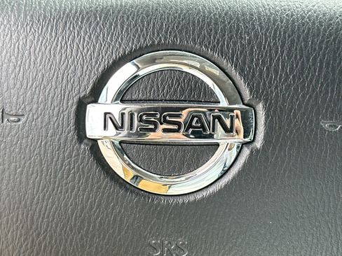 Used 2015 Nissan Armada SL w/ Moonroof Package RWD image 25
