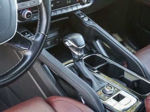 Used 2023 Kia Telluride SX AWD/4WD image 18