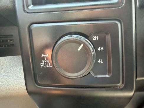 Used 2017 Ford F150 XL w/ XL Power Equipment Group AWD/4WD image 21