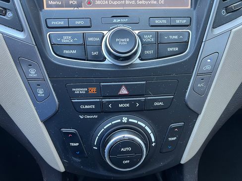 Used 2013 Hyundai Santa Fe Sport w/ Technology Pkg AWD/4WD image 21