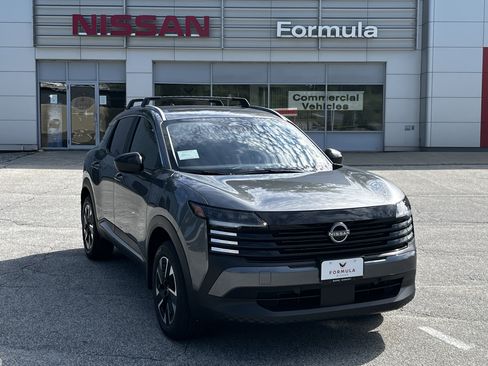 New 2026 Nissan Kicks SV w/ Cold Weather Package AWD/4WD image 2