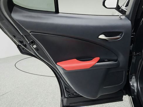 Used 2019 Lexus UX 200 F Sport w/ F Sport Premium Package FWD image 28