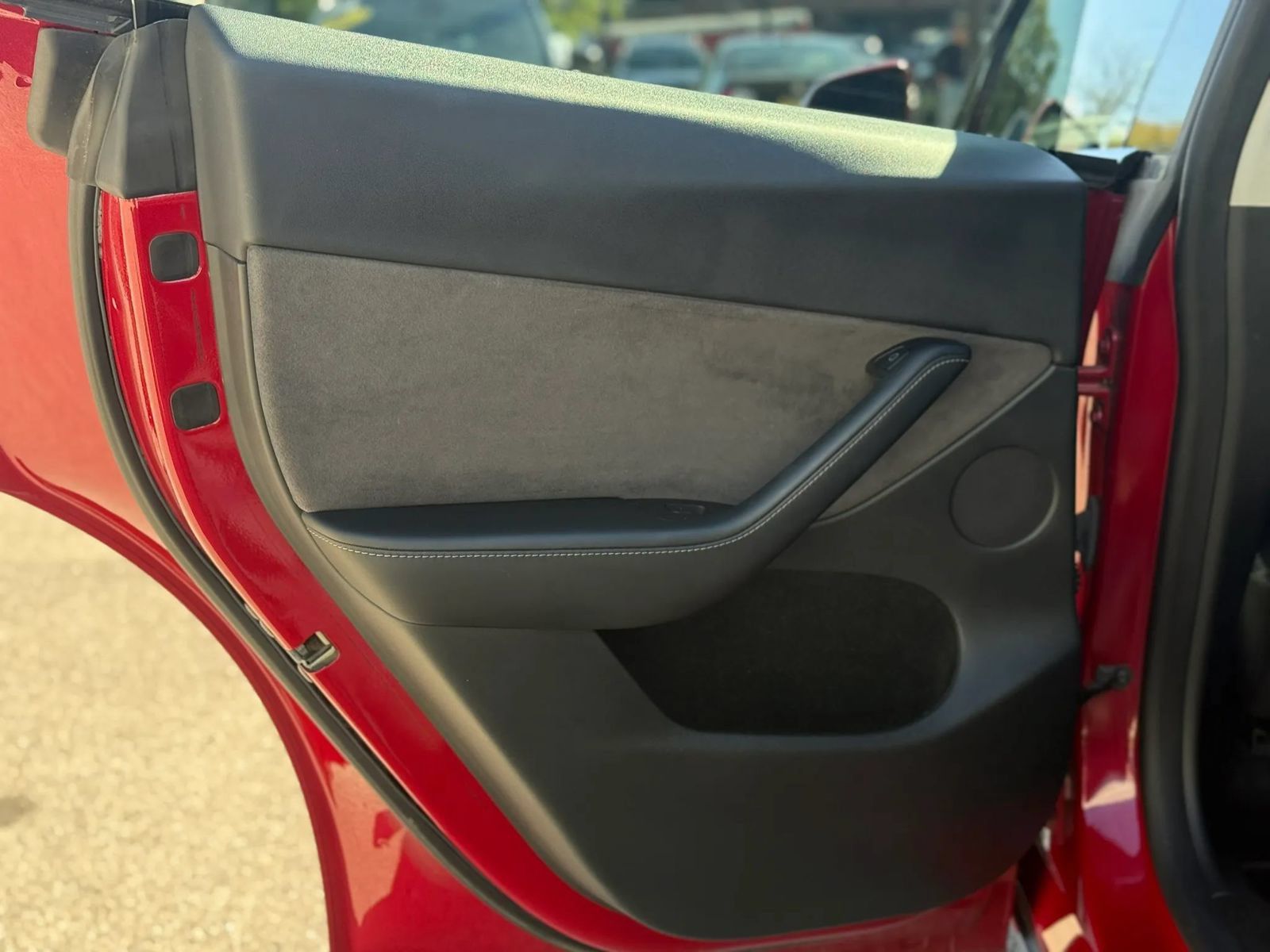 Used 2023 Tesla Model Y AWD image 25