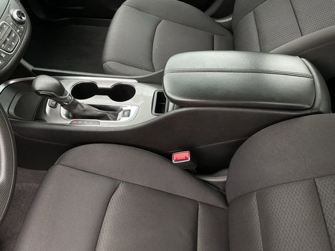 Used 2023 Chevrolet Malibu LT w/ Driver Confidence Package FWD image 33