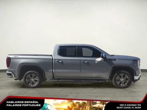 Used 2024 GMC Sierra 1500 SLT w/ SLT Convenience Package AWD/4WD image 9