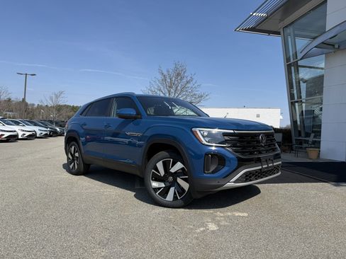 New 2026 Volkswagen Atlas Cross Sport SE AWD/4WD image 1
