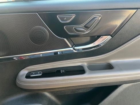 Certified 2025 Lincoln Corsair AWD image 23