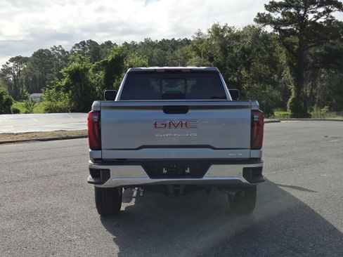 New 2026 GMC Sierra 2500 SLT w/ SLT Premium Package AWD/4WD image 19