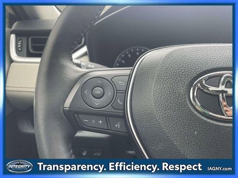 Certified 2022 Toyota RAV4 XLE w/ Convenience Package image 22
