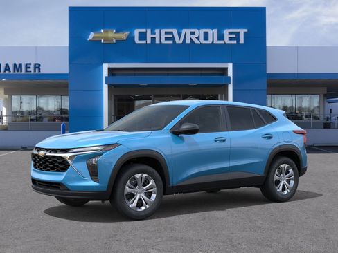New 2026 Chevrolet Trax LS FWD image 26