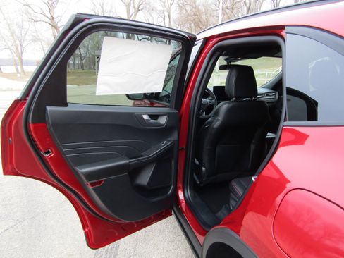 New 2026 Ford Escape ST-Line w/ Tech Pack #1 image 15