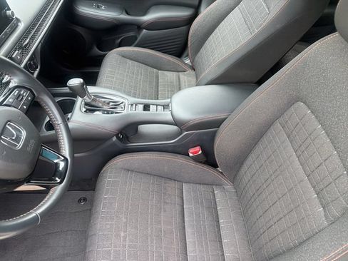 Certified 2024 Honda HR-V Sport image 19