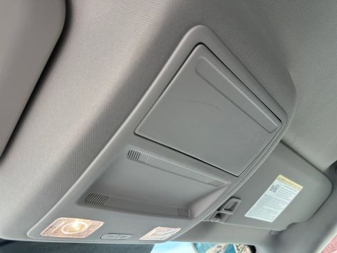 Certified 2024 Ford Escape Active FWD image 19