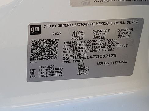 New 2026 GMC Sierra 1500 AT4X image 14