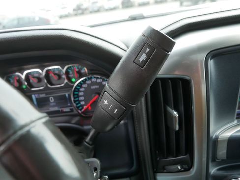 Used 2018 Chevrolet Silverado 1500 LTZ w/ Sport Package image 26