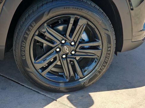 New 2026 Chevrolet Trax ACTIV w/ Driver Confidence Package FWD image 38