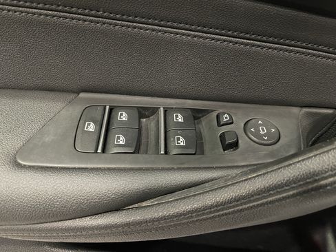 Certified 2020 BMW 530i xDrive AWD/4WD image 11