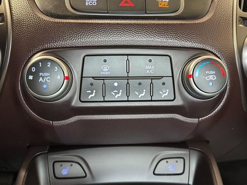 Used 2015 Hyundai Tucson SE FWD image 27