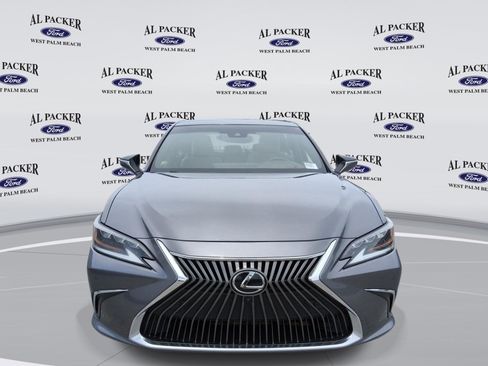 Used 2021 Lexus ES 350 Ultra Luxury FWD image 9
