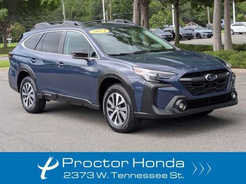 Used 2024 Subaru Outback Premium AWD/4WD image 1