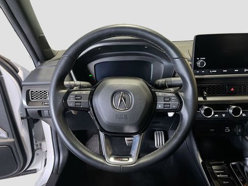 Used 2025 Acura Integra A-Spec image 11