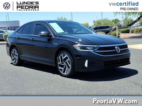 Certified 2024 Volkswagen Jetta SEL FWD image 1