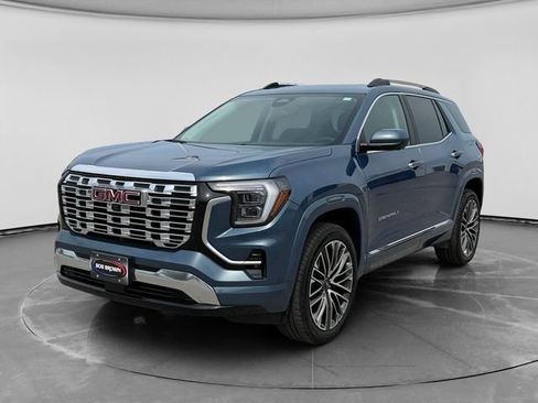 Used 2026 GMC Terrain Denali w/ LPO, Floor Liner Package AWD/4WD image 7