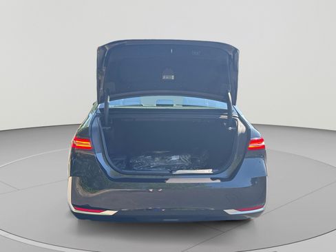New 2026 BMW 530i xDrive AWD/4WD image 28