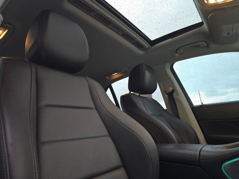 Used 2021 Mercedes-Benz GLE 350 4MATIC image 16