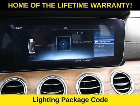 Used 2018 Mercedes-Benz E 300 E 300 image 25