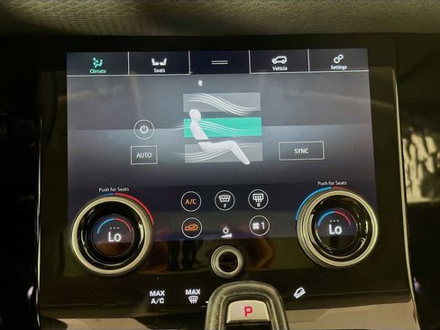 Used 2020 Land Rover Range Rover Evoque S AWD/4WD image 17