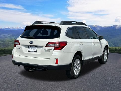 Used 2015 Subaru Outback 2.5i Premium AWD/4WD image 5
