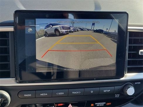 New 2026 Hyundai Venue SE image 9