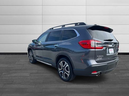Used 2024 Subaru Ascent Touring AWD/4WD image 5