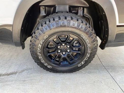 Used 2025 RAM 1500 Rebel AWD/4WD image 13