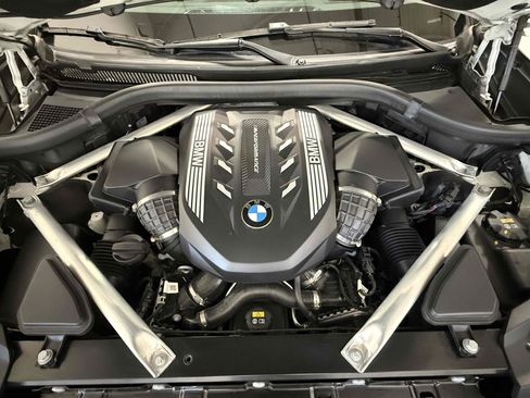 Used 2020 BMW X7 M50i w/ Executive Package AWD/4WD image 9