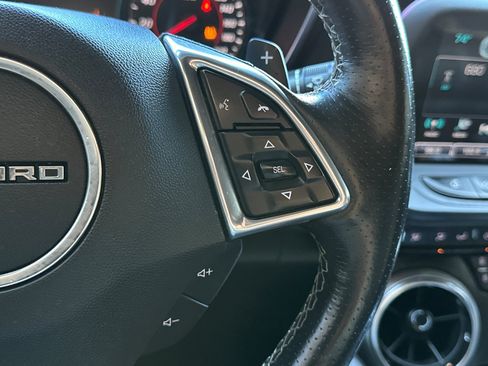 Used 2017 Chevrolet Camaro SS RWD image 37